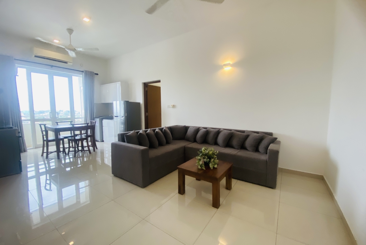 Discover modern living in this elegant, fully-furnished apartment located in the heart of Rajagiriya. Perfectly designed for comfort and convenience, this apartment offers everything you need to settle in effortlessly.